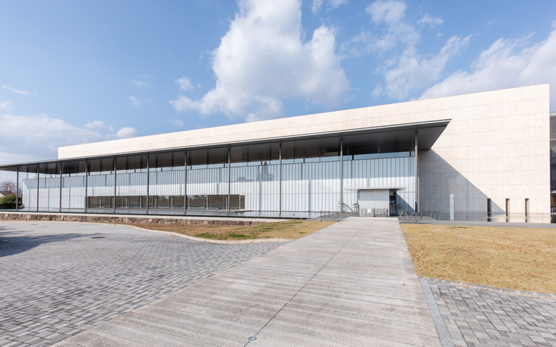 世界的建築家である谷口吉生氏が設計した「平成知新館」。