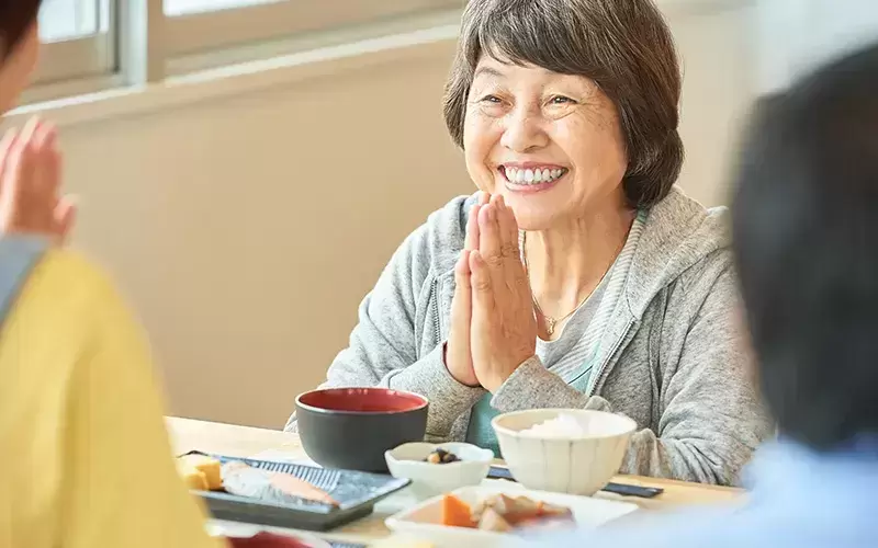毎日の食事が生活の楽しみになるように心がけるイメージ