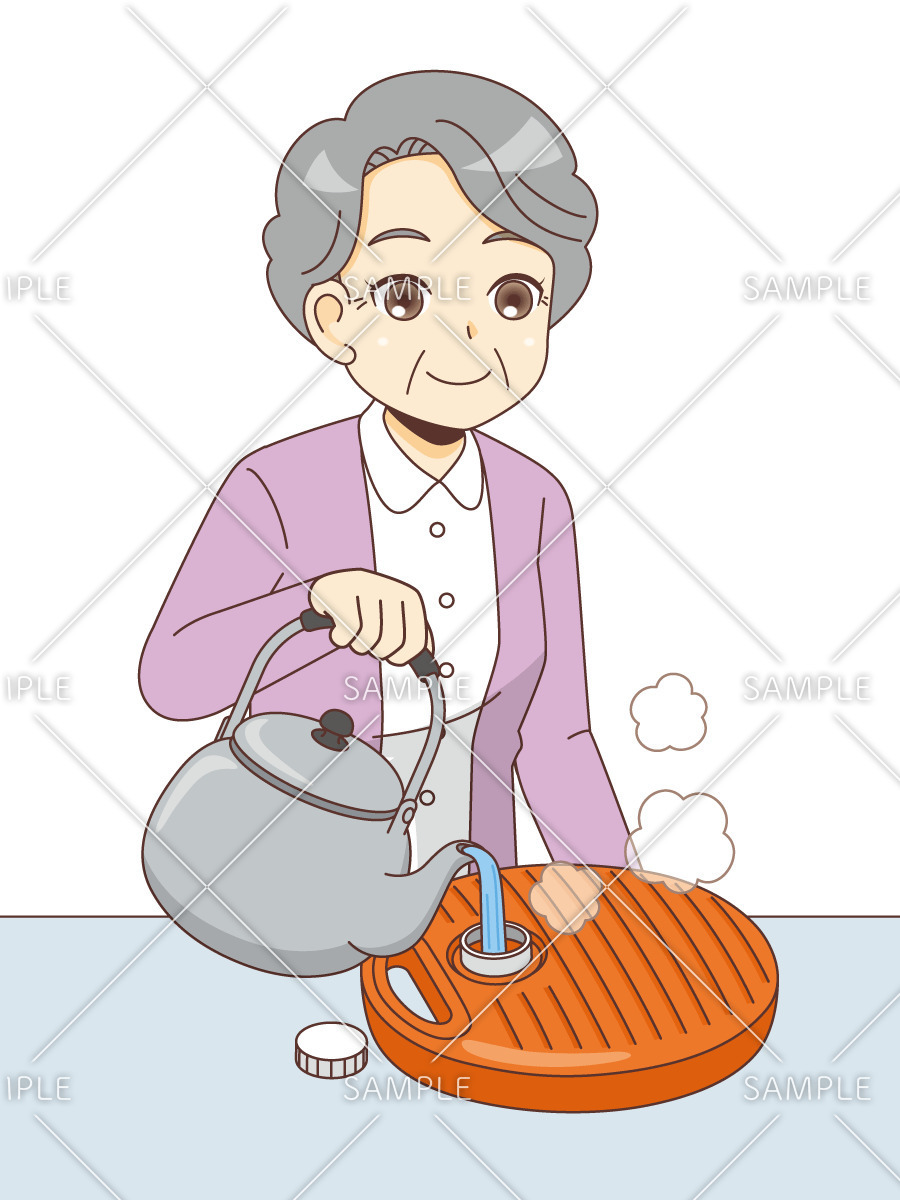 ゆたんぽにお湯を入れる女性高齢者（季節・行事/その他一般・装飾）のイラスト