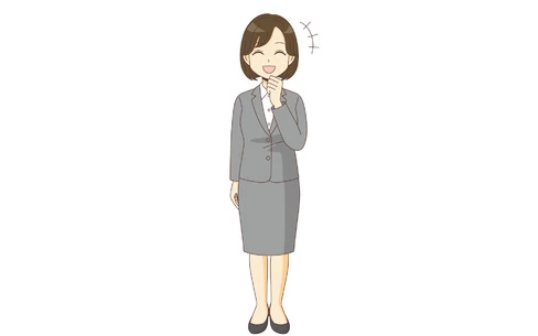 笑っているスーツを着た女性
