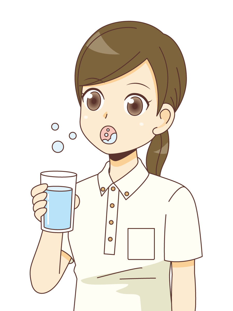 うがいをする女性介護職 介護士 ヘルパー 介護現場の人物 の無料イラスト 介護アンテナ