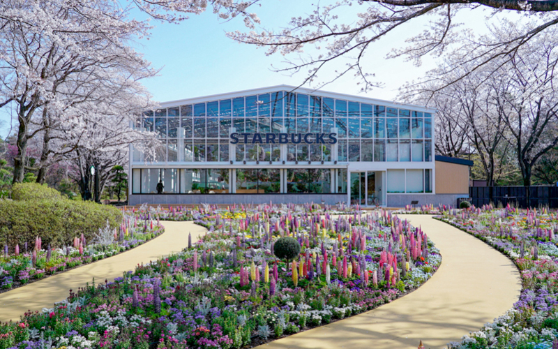 春には梅や桜が咲き、よみうりランドオリジナルの「多摩緋桜」はここでしか見られない。									